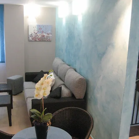 Hostel Turistico Rio Aragon Canfranc