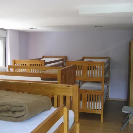 Turistico Rio Aragon Canfranc