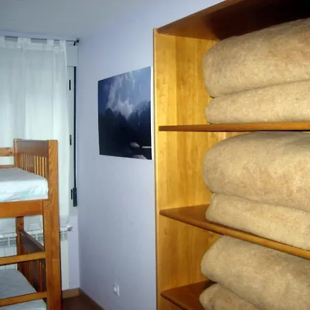 Hostel Turistico Rio Aragon *