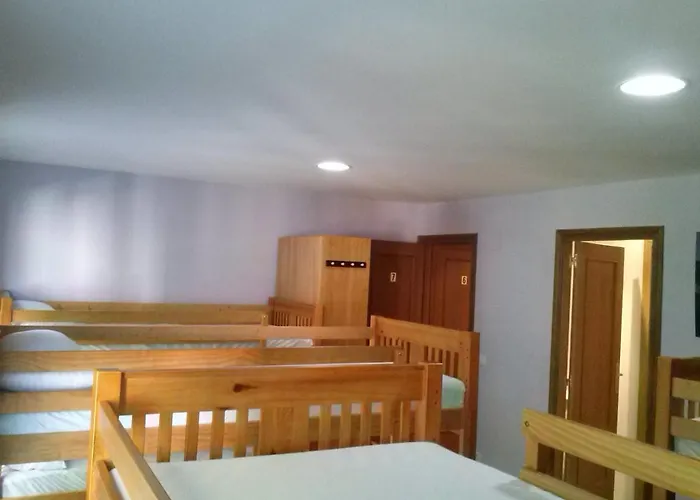 Hostel Turistico Rio Aragon *