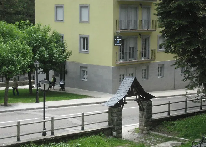 Hostel Turistico Rio Aragon