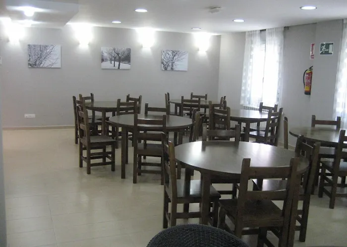 Hostel Turistico Rio Aragon *